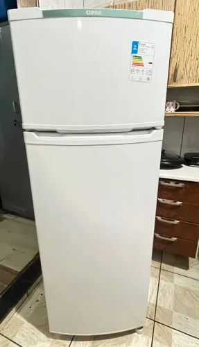 Geladeira Consul Duplex Semi Nova