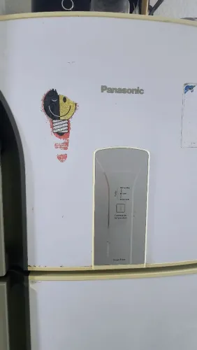 Geladeira Panasonic gelo seco