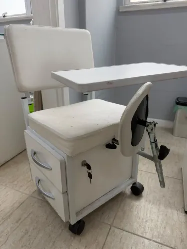Cadeira manicure