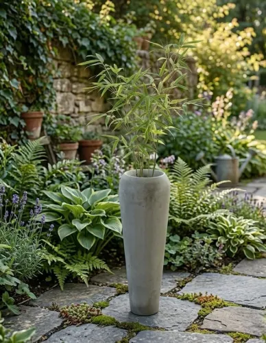 VASO CONE MADRI EM CONCRETO MACIÇO POLIDO 0,85X0,20
