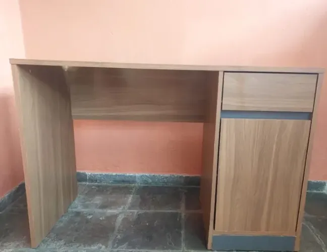 Mesa de estudo/computador