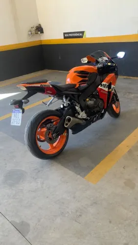 CBR 1000RR FIREBLADE 