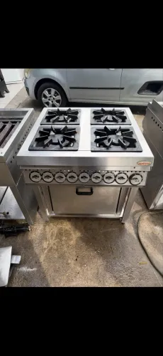 FOGÃO INDUSTRIAL COM FORNO