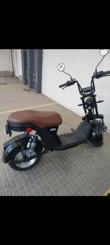 Scooter elétrica x12 1000w pouco usada