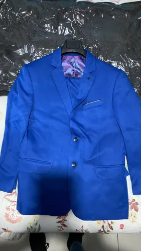Terno azul novo da mioche