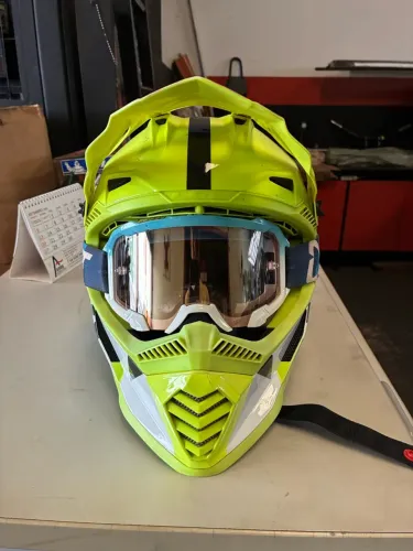 Capacete Ls2 + Óculos Leatt