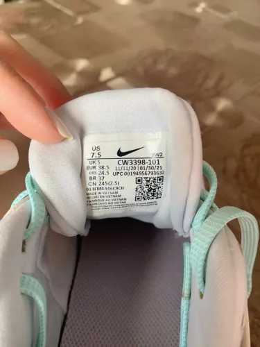 Tênis feminino nike
