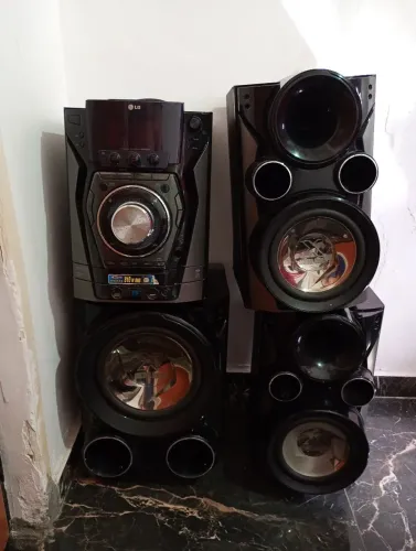Mini System LG MCT806 810W RMS Original - Som Potente e de Alta Qualidade