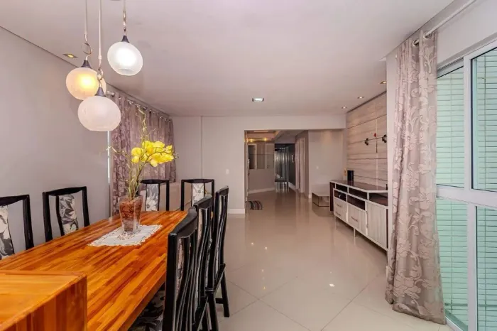 Apartamento à venda no centro de Balneário Camboriú