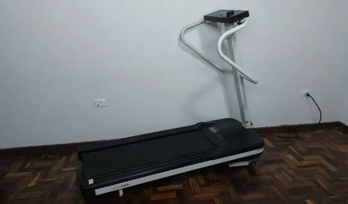 Esteira Elétrica ergométrica ProForm 920- até 120Kg - vel 1á 13km/h - 110V - Dobrável