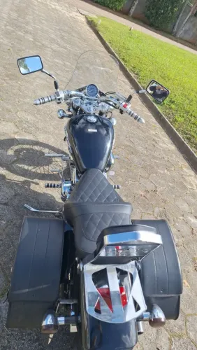 Vendo moto Shadow ano 2005 600