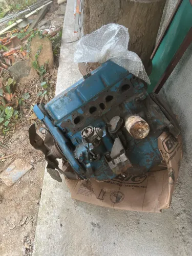 Motor de Maverick 4 cilindros