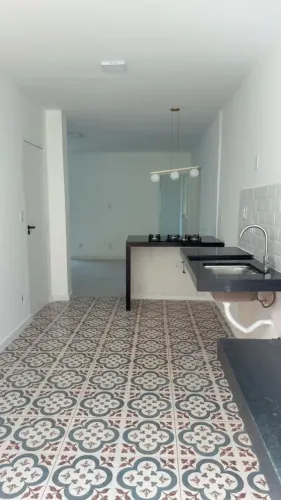 Apartamento na praça Saens Peña