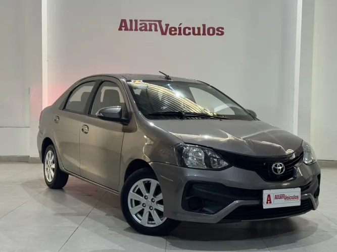 Toyota Etios X Plus Sedan 1.5 Flex 16V 4P Mec. 2020