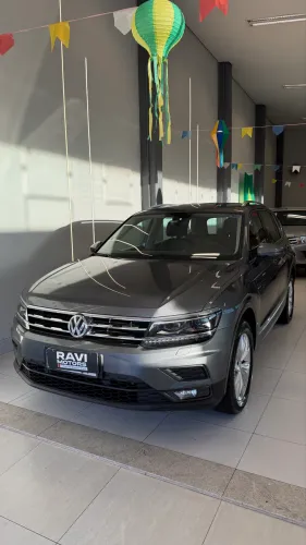 Volkswagen Tiguan Allspac Comf 250 TSI 1.4 Flex 2020