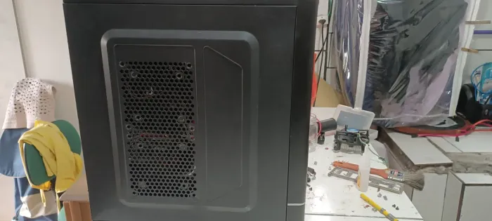 Pc para jogos leves e estudo.