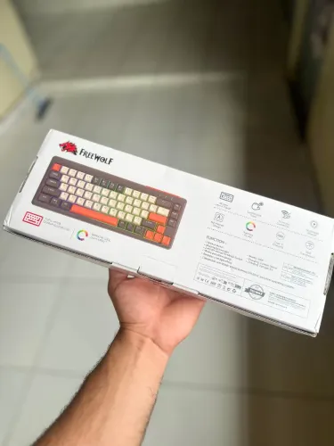 TECLADO MECÂNICO GAMER