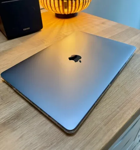 macbook pro m1