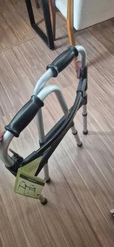 Andador Mercur novo