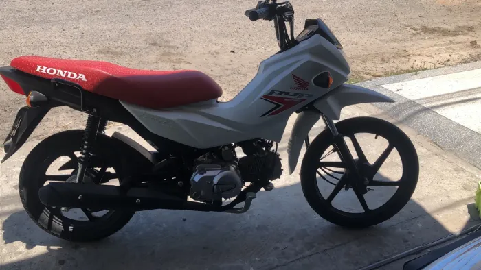 Honda Pop 110i ES 2025