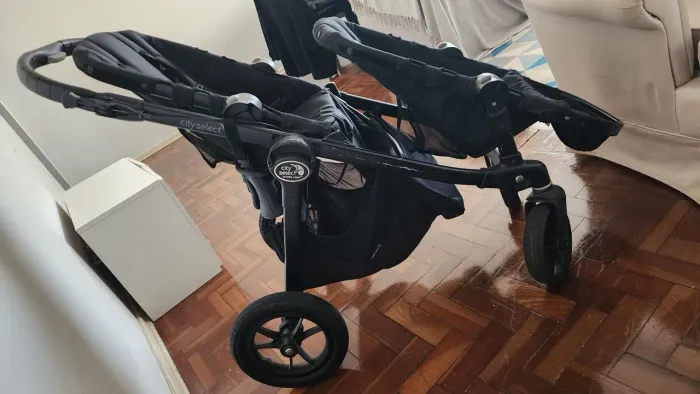 Carrinho de bebê para gêmeos Baby Jogger City Select