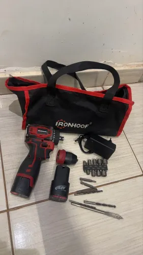 Parafusadeira Ironhoof 16,8V com acessórios