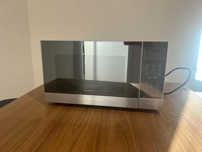 VENDO MICROONDAS