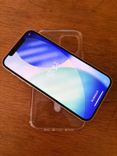 iPhone 12