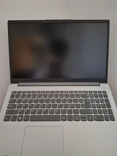 Vende-se Notebook Lenovo