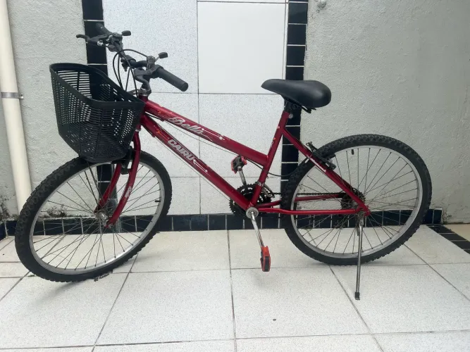 Bicicleta passeio feminina Cairu Bella R26 - vermelha