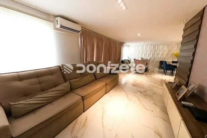 Apartamento à venda em Santo André (Jardim) | 3 suítes, varanda gourmet e 4 vagas