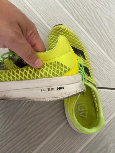 Tênis Adidas (43)