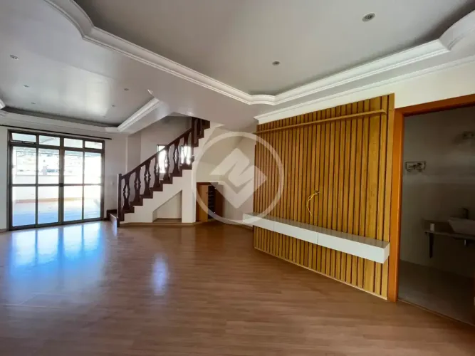 Cobertura Duplex, 300m², 5 Quartos, 6 Banheiros para venda em Agriões-Teresópolis /RJ codi