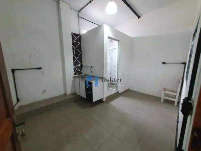 Apto na Av. 14 de Dezembro, 255 em uma localização super privilegiada no centro de Caieira