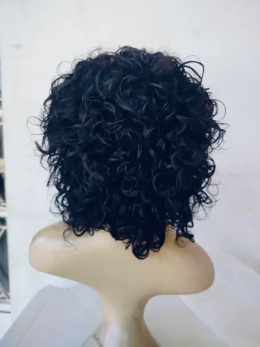 peruca cabelo humano cacheado curto