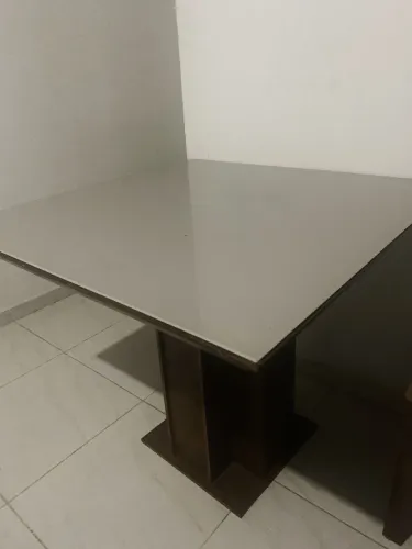 Vendo mesa de vidro