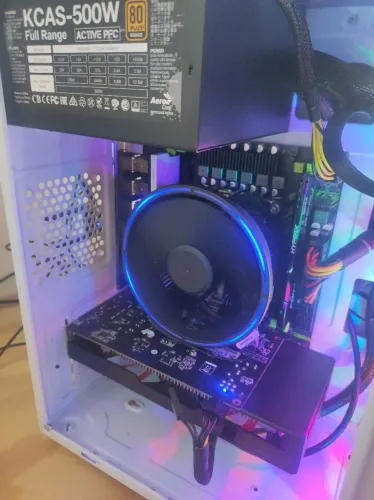 PC gamer de entrada - intel xeon 2680v4 - 16gb ram ddr4 - 256gb ssd nvme m.2 - rx560 4gb