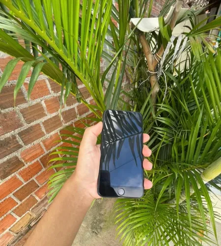 iPhone 8 plus 