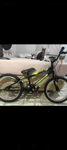 Bicicleta infantil aro 20 nova