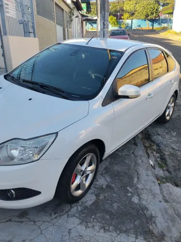 Ford Focus 2.0 16v/se/se Plus Flex 5P Aut. 2013