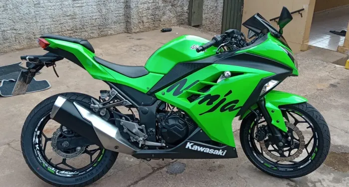 Kawasaki Ninja 300 2013/2014 - 38 mil km - Escape HP Racing e Original