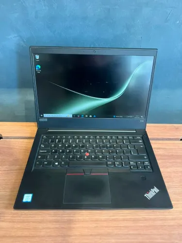 NOTEBOOK LENOVO THINKPAD E490 | i5 8th 8GB RAM - 256GB SSD - 14.1" | TODO PERFEITO 100%