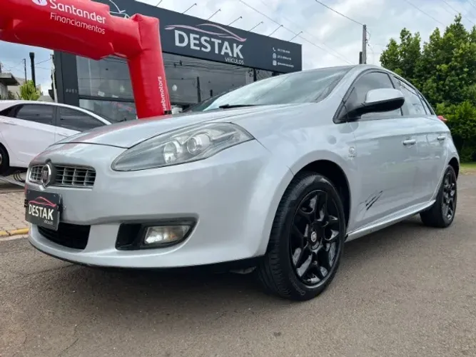 Fiat Bravo Essence 1.8 Flex 16V 5P 2014