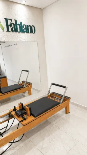 Aparelhos Pilates - Reformer e Chair