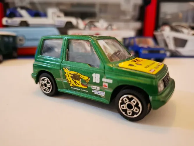 Miniatura Suzuki Vitara 1:43- Fabricação Italiana!!!