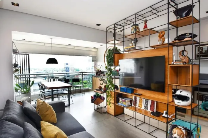 Apartamento mobiliado para locação e à venda com 74m², Pinheiros, São Paulo.
