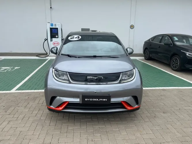BYD Dolphin EV (Elétrico) 2024