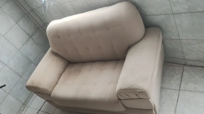 Sofá semi-novo 
