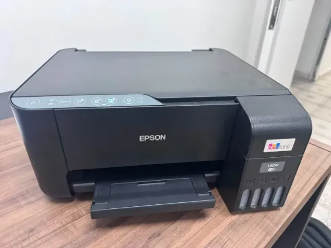 Impressora Epson L3250 - usada