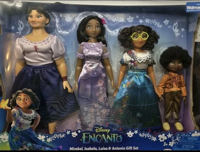 BONECOS ENCANTO SET COM 4. JACKKS NOVOS LACRADOS.NCAOXA EM PERFEITO ESTADO